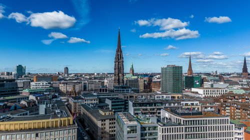 20230402_220802-2023-04-02_220802_FC3582_DJI_0060-HDR.jpg